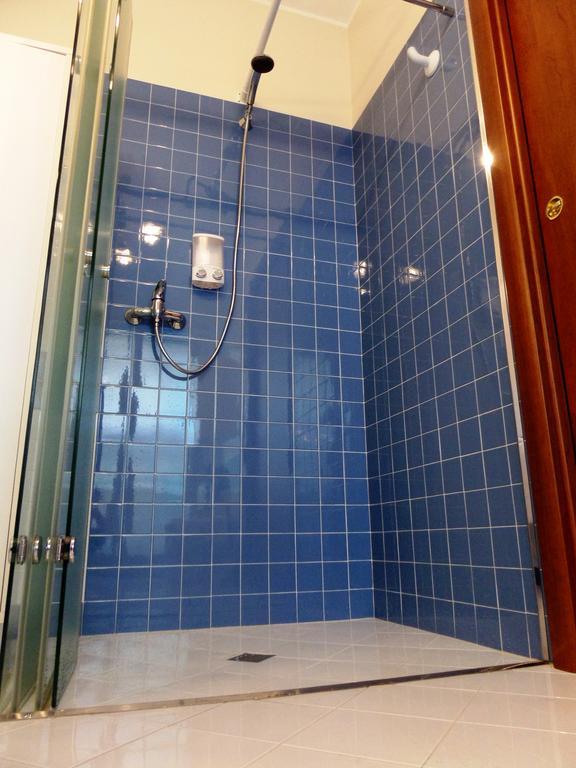 Nerissa Holiday Apartment Милаццо Экстерьер фото