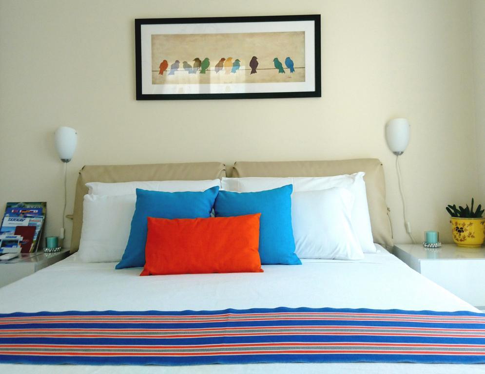 Nerissa Holiday Apartment Милаццо Экстерьер фото